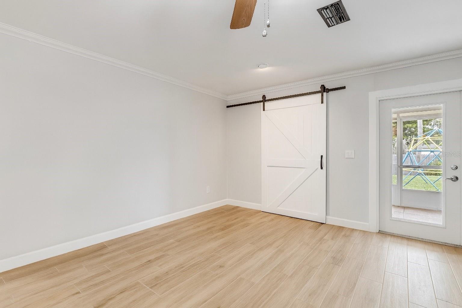 FLORIDA SHORES - Residential