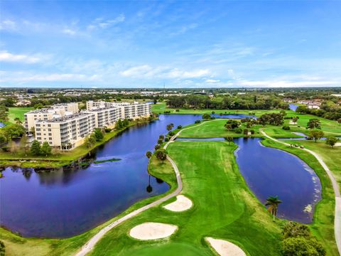 1200 COUNTRY CLUB DRIVE 5404 LARGO FL 33771