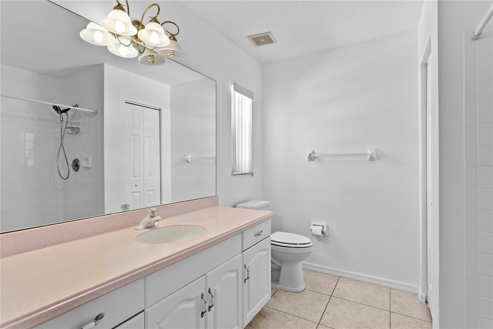 MAXIMO MOORINGS - Residential