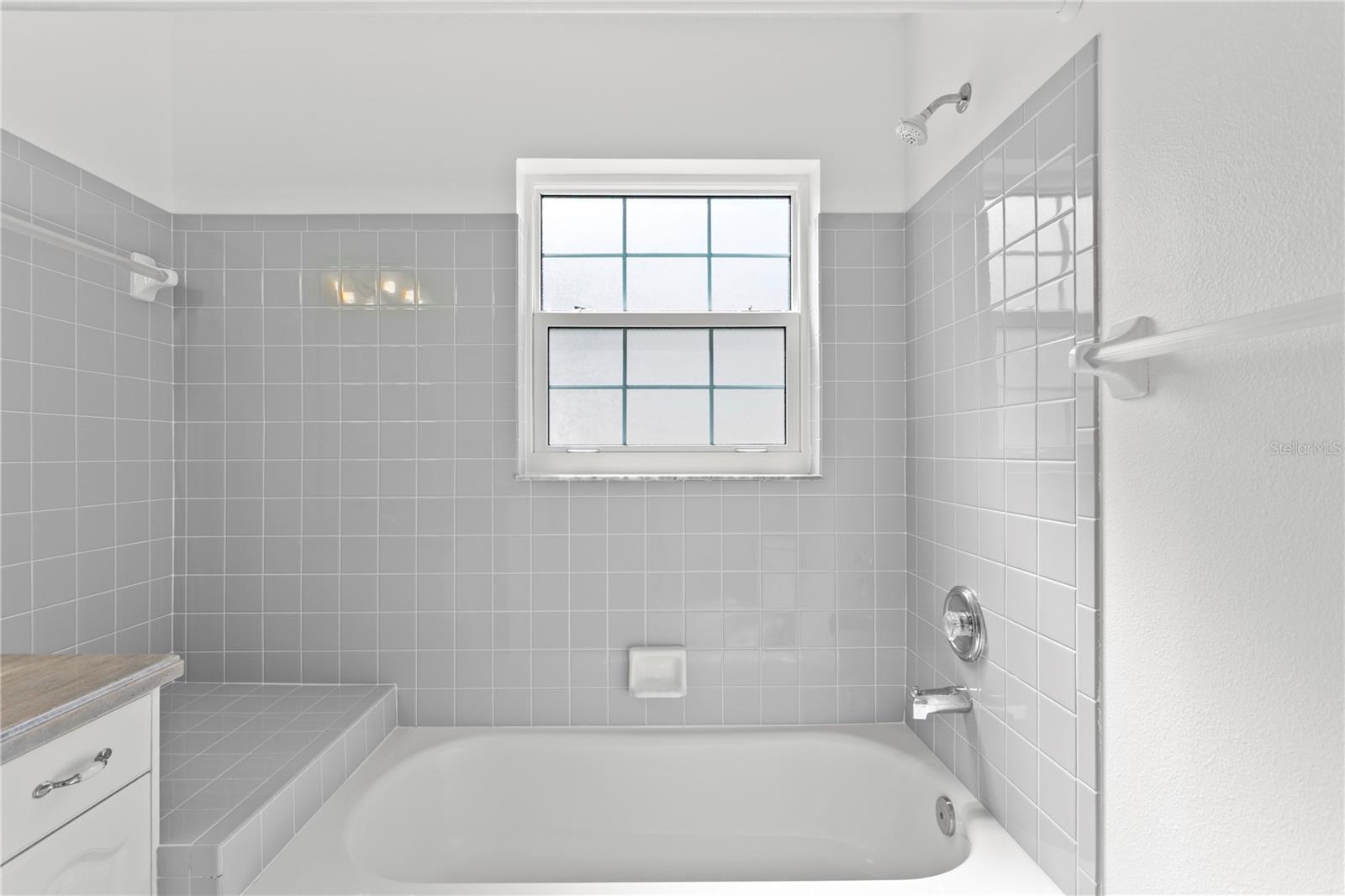 MAXIMO MOORINGS - Residential