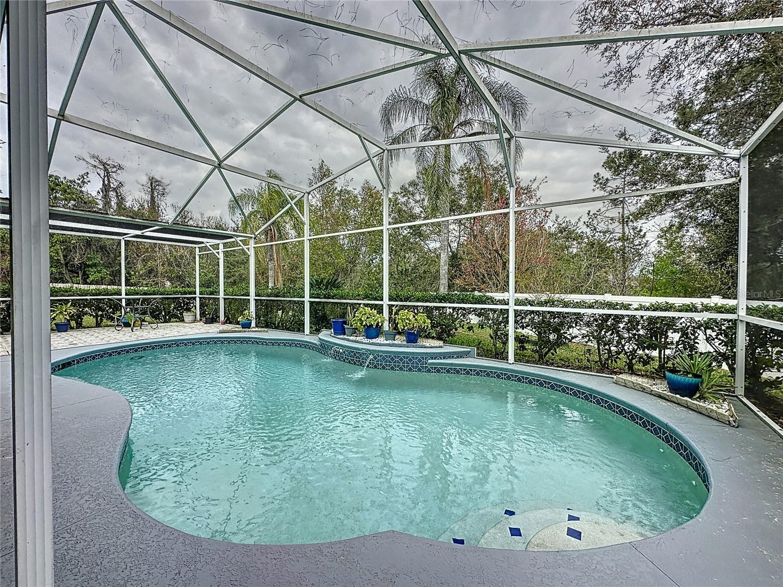 605 PINEHURST CT