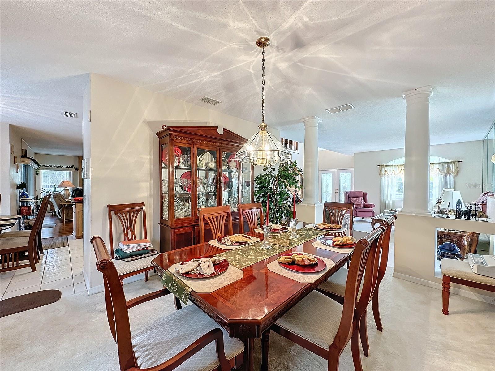 605 PINEHURST CT