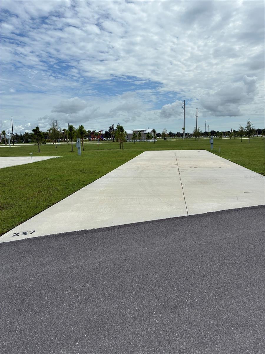 PALM BREEZE/PUNTA GORDA - Land