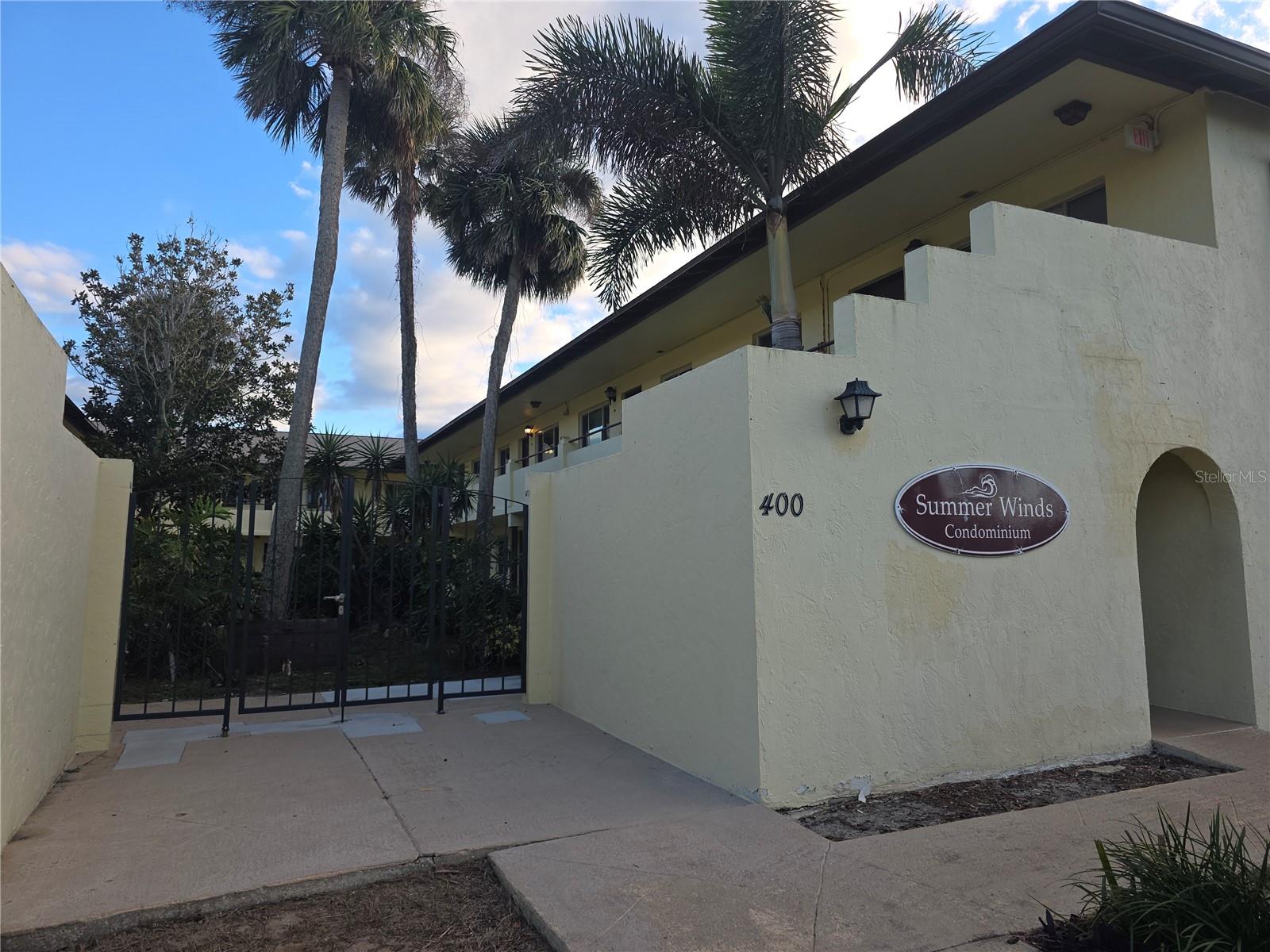 400 OAKRIDGE BOULEVARD 60