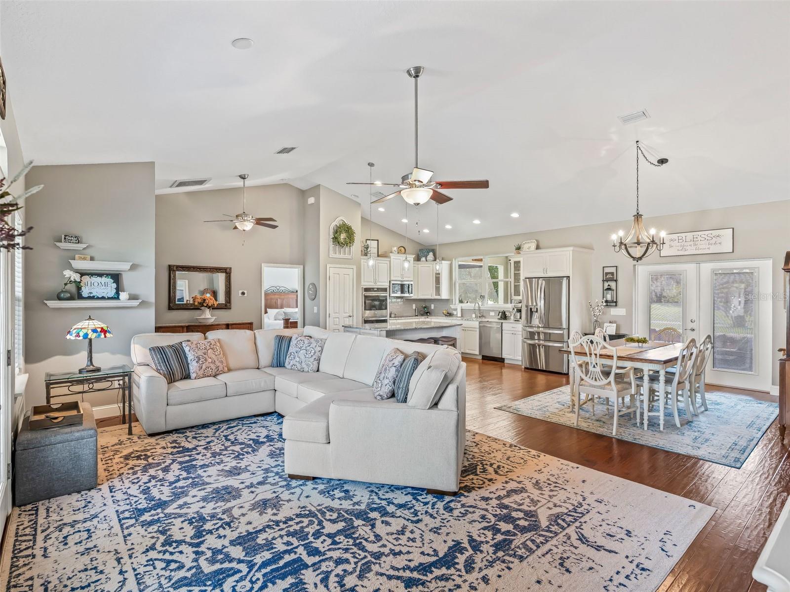 LAKES LADY LAKE - Residential