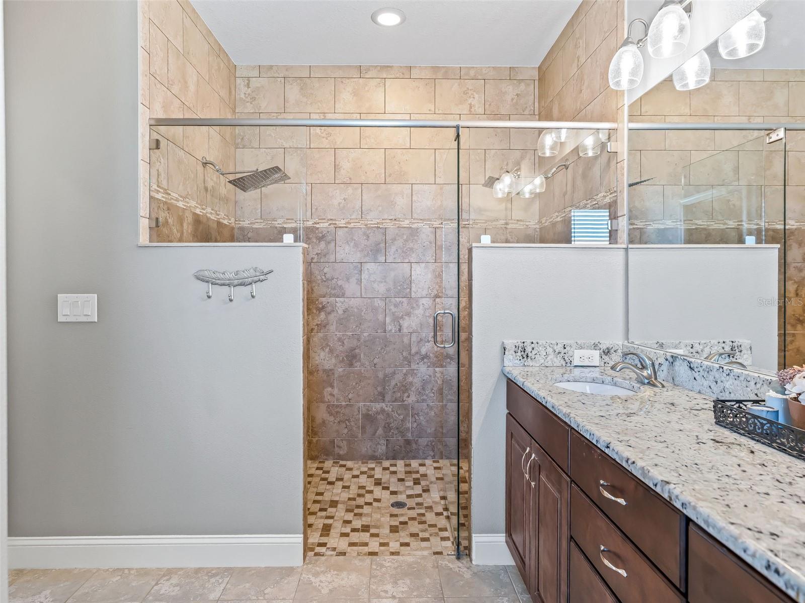 LAKES LADY LAKE - Residential