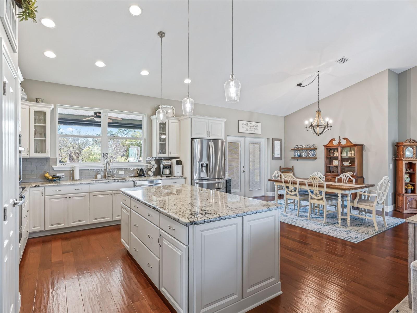 LAKES LADY LAKE - Residential