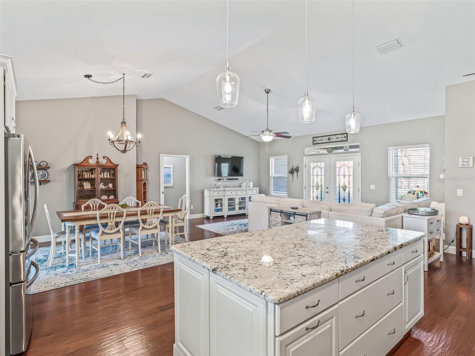 LAKES LADY LAKE - Residential