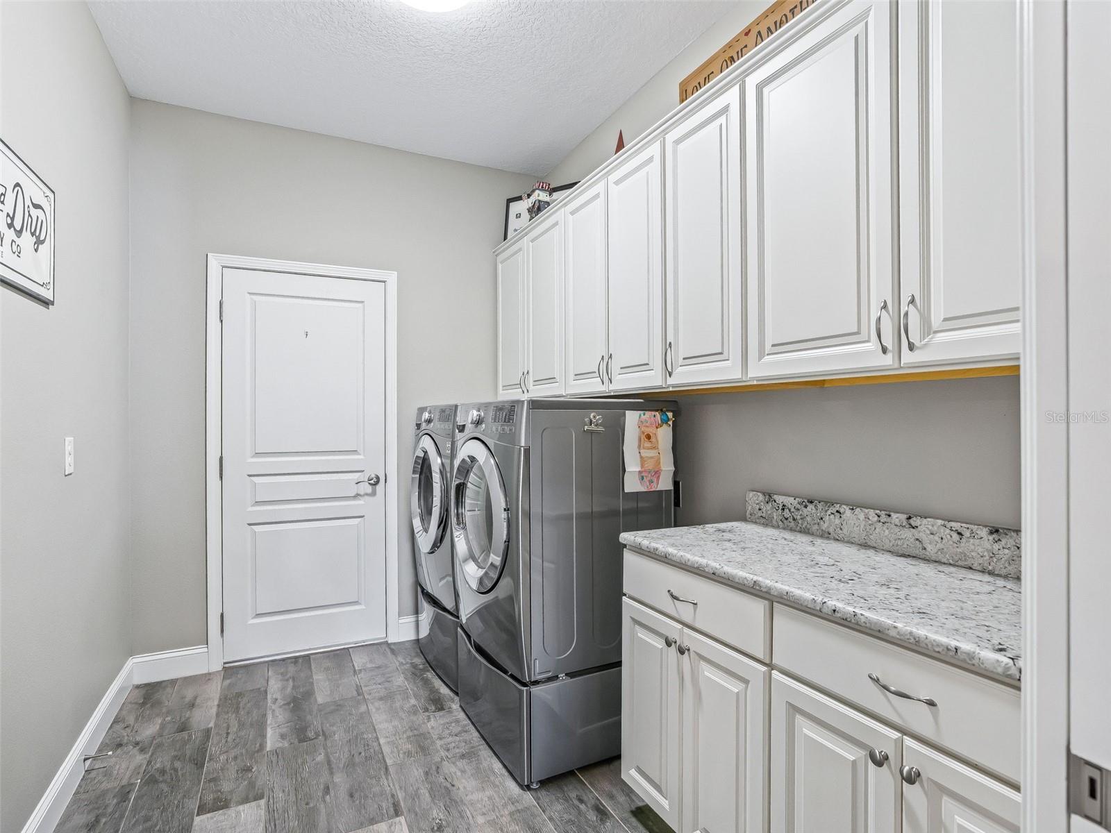 LAKES LADY LAKE - Residential