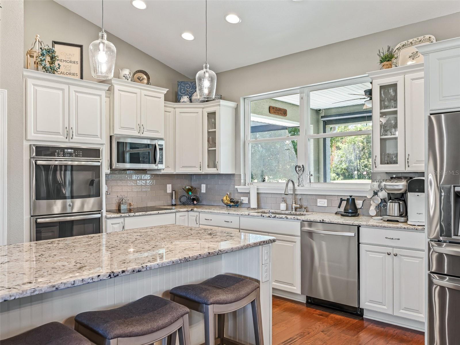 LAKES LADY LAKE - Residential