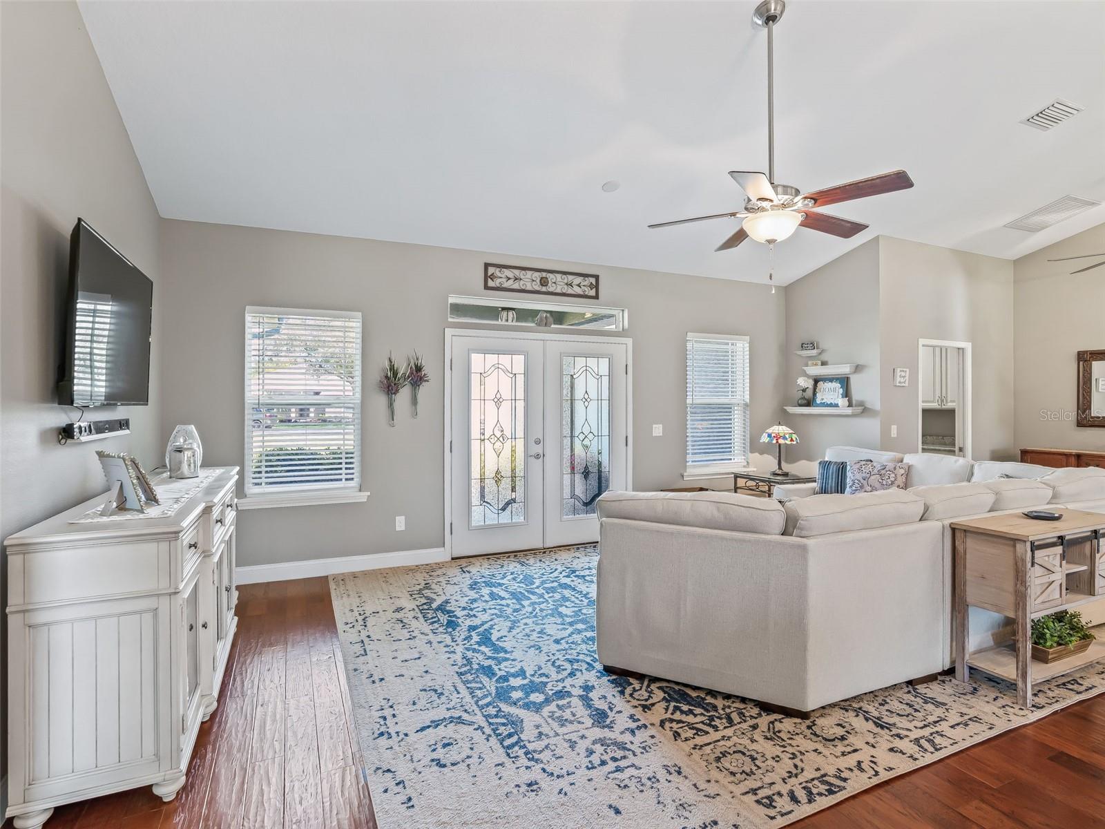 LAKES LADY LAKE - Residential