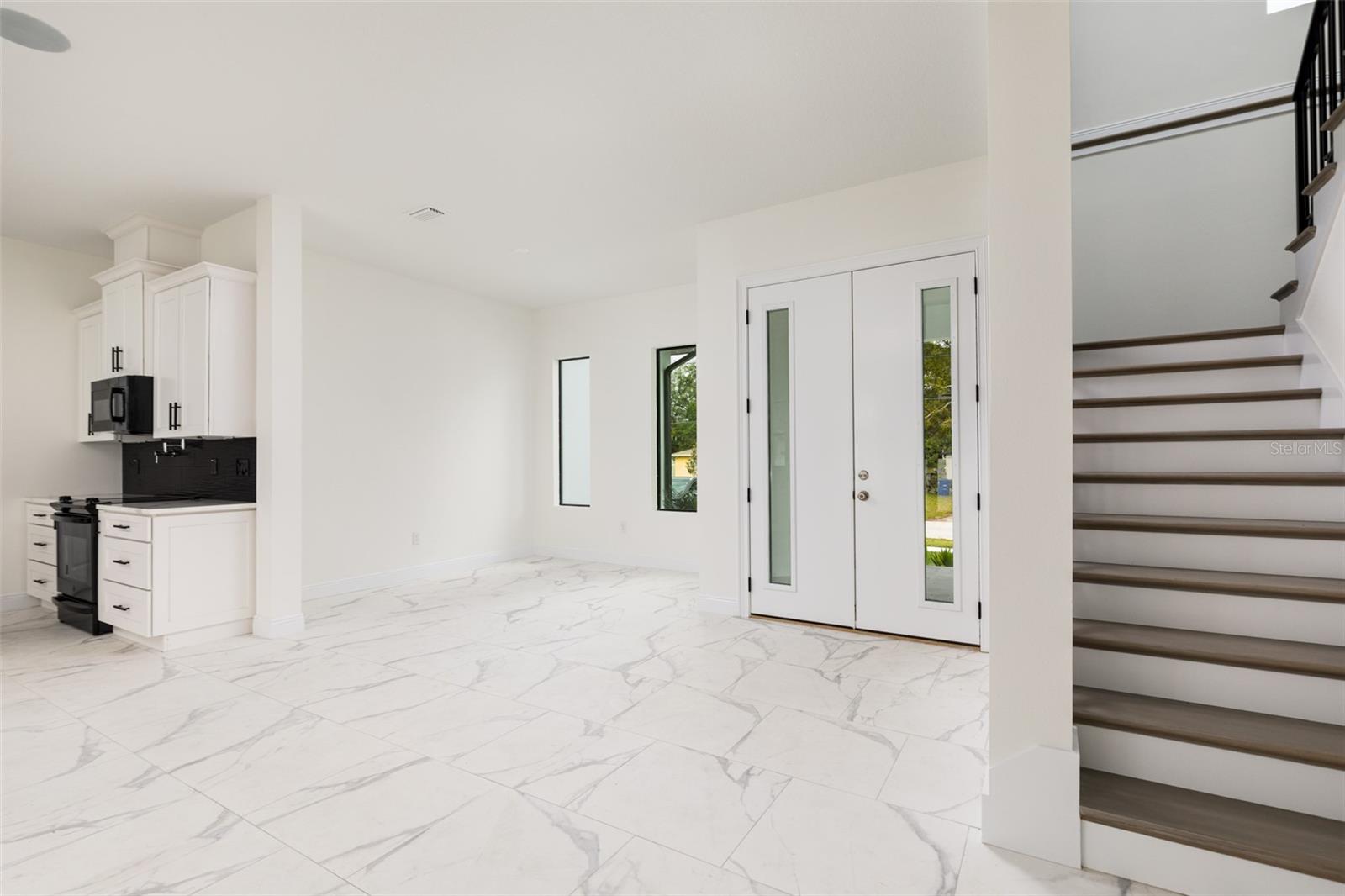 BAYHILL ESTATES ADD - Residential