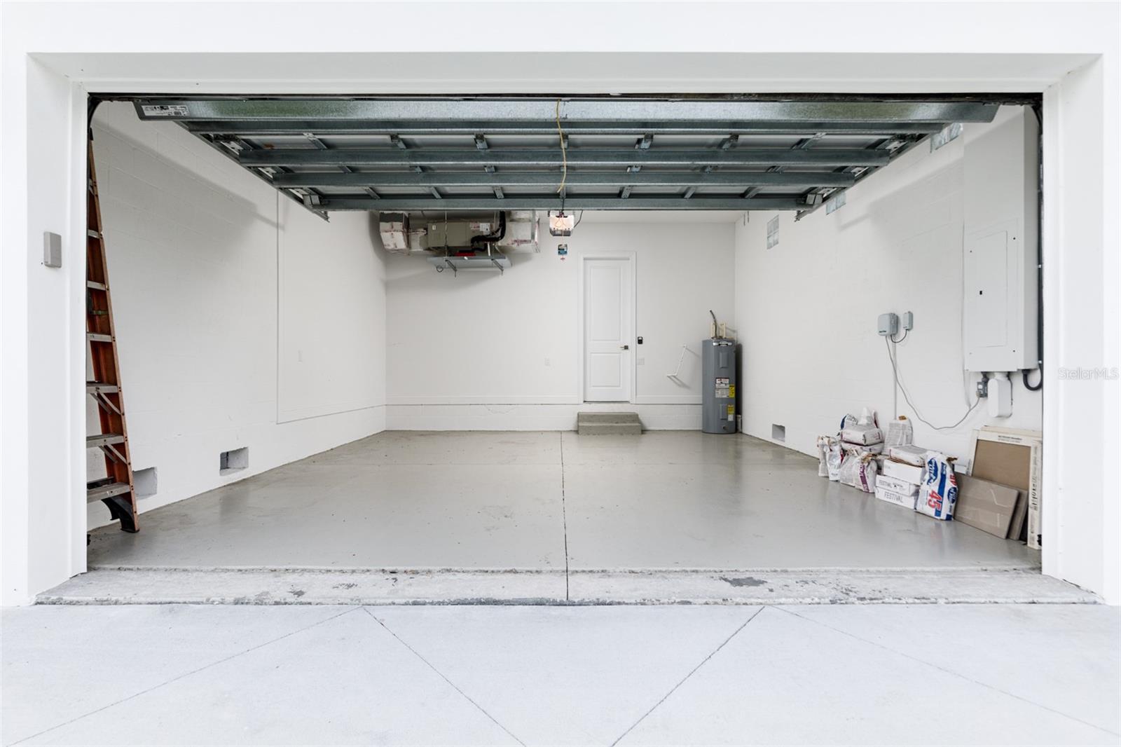 BAYHILL ESTATES ADD - Residential