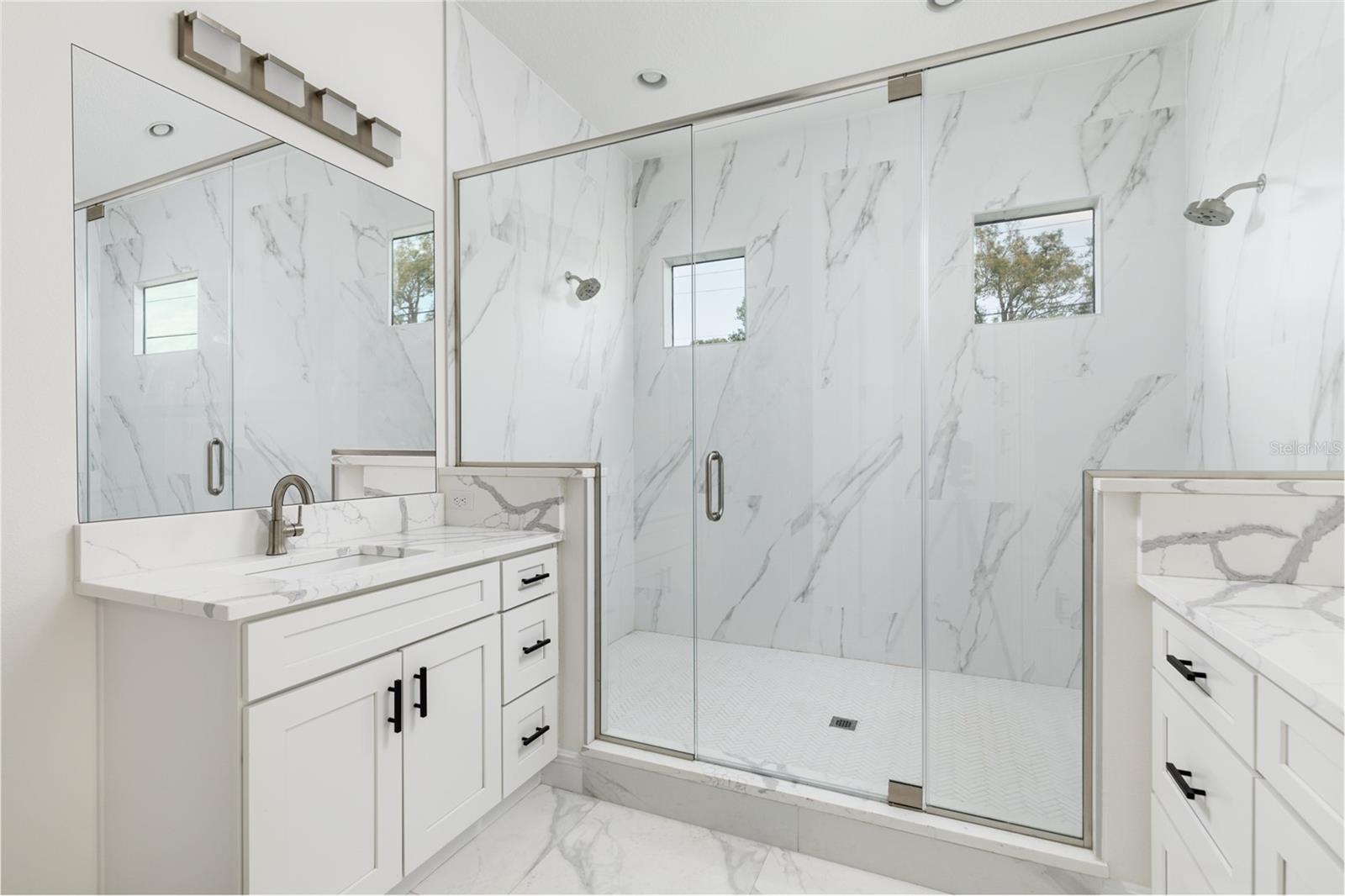 BAYHILL ESTATES ADD - Residential