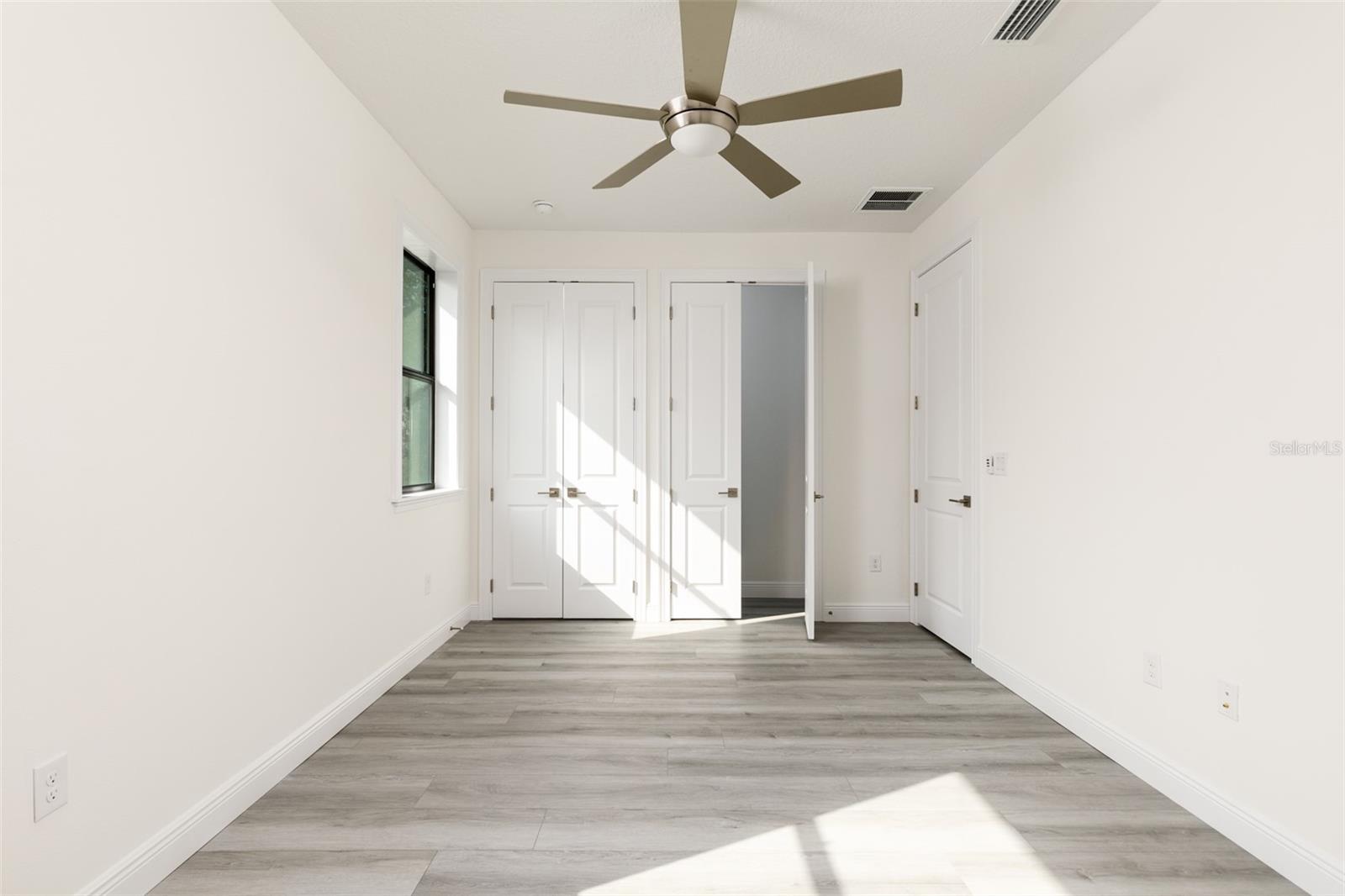 BAYHILL ESTATES ADD - Residential