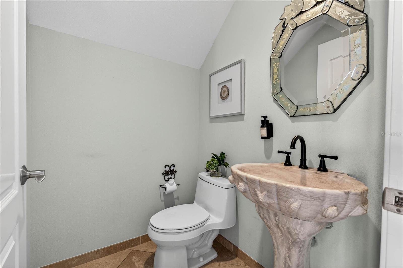 BELLE HARBOR CONDO - Residential