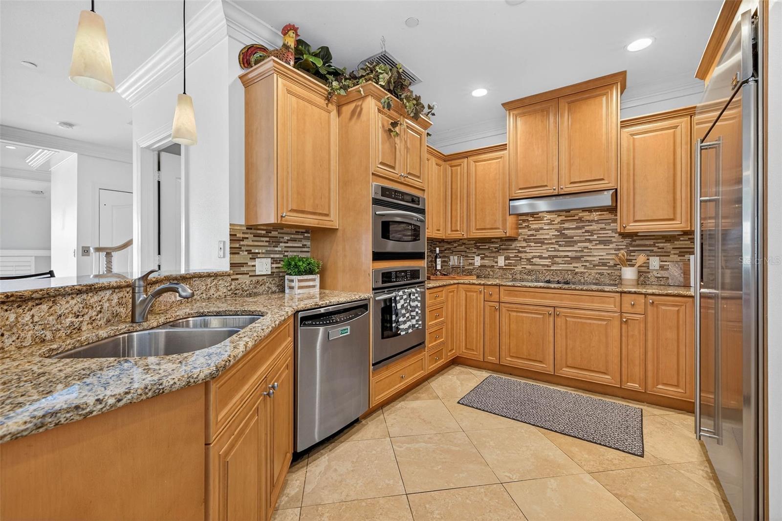 BELLE HARBOR CONDO - Residential