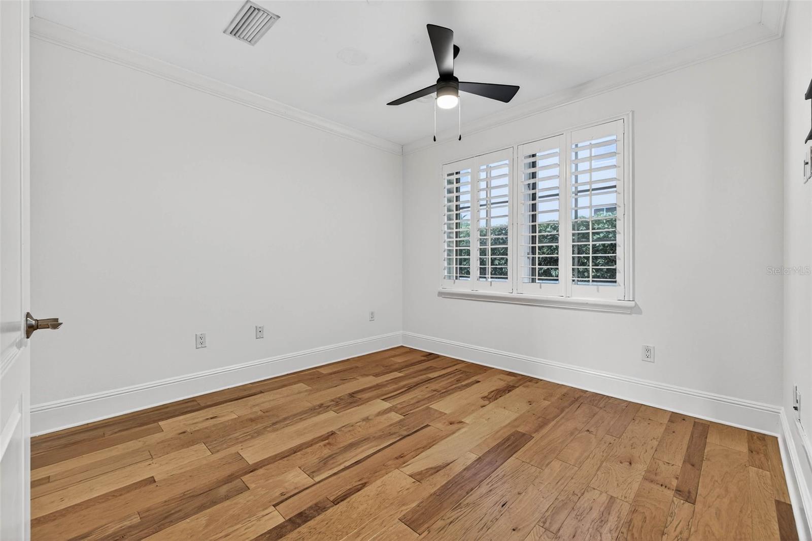 BELLE HARBOR CONDO - Residential