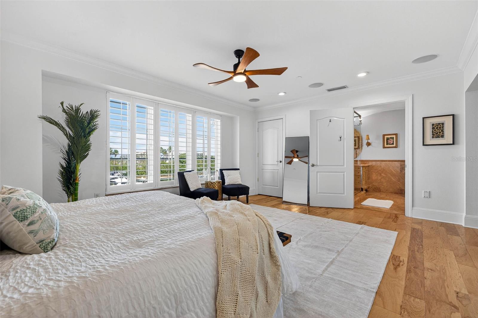 BELLE HARBOR CONDO - Residential