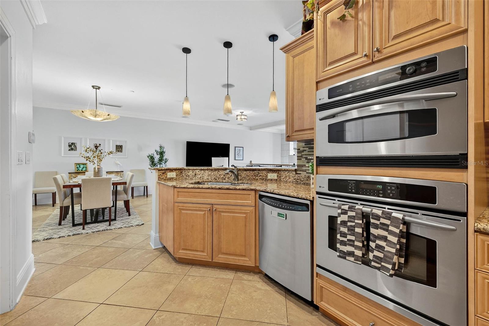 BELLE HARBOR CONDO - Residential