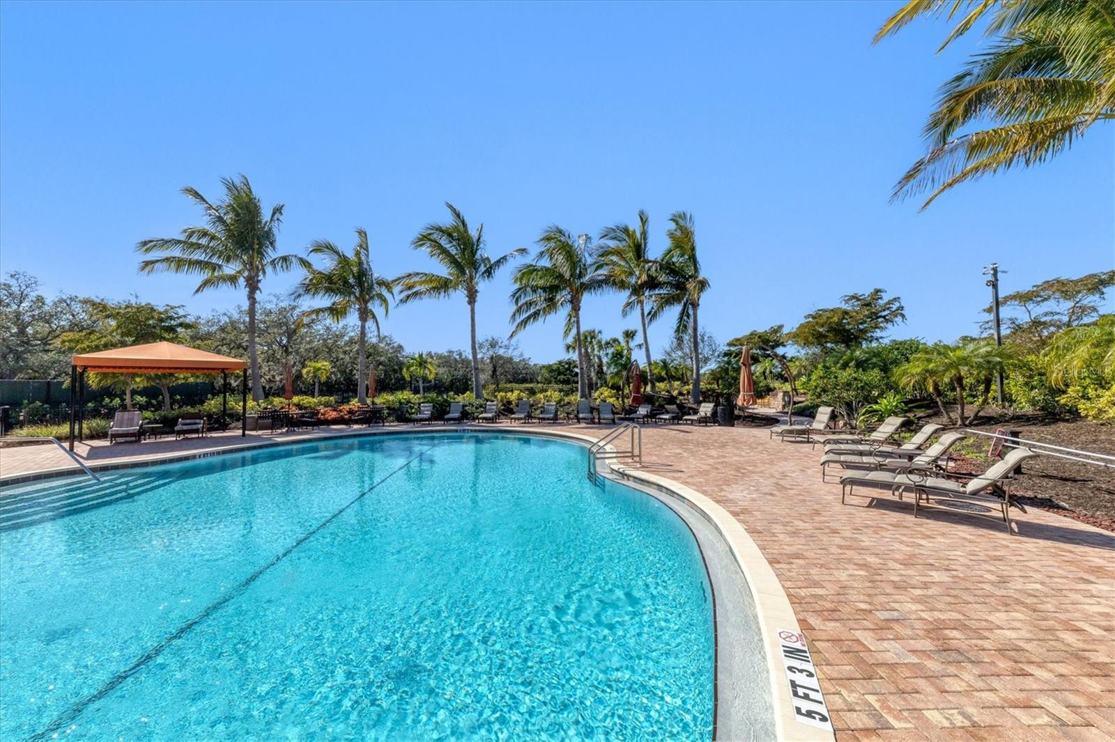 ESPLANADE BY SIESTA KEY - Residential