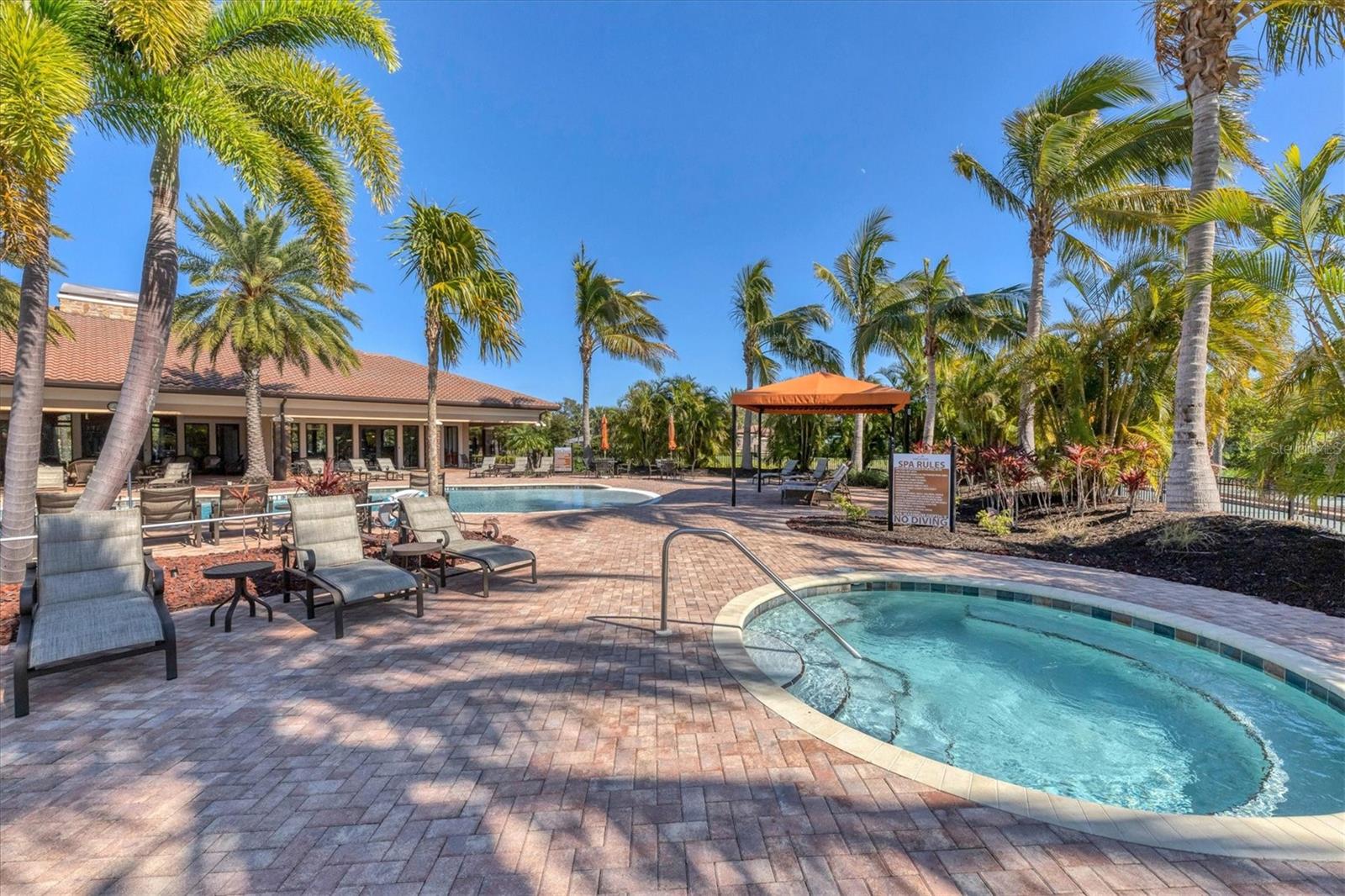 ESPLANADE BY SIESTA KEY - Residential