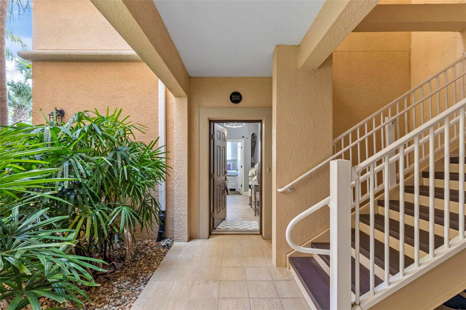 55 RIVERVIEW BEND S 2011