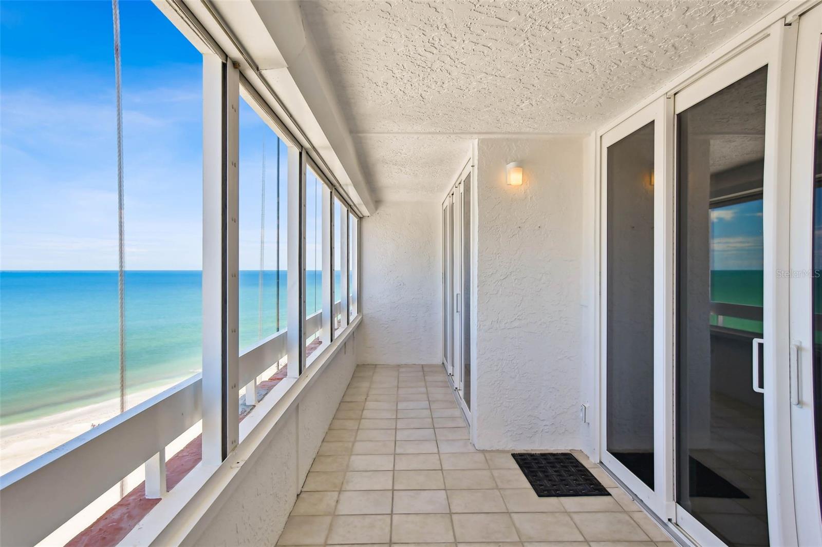 REDINGTON TOWERS 1 CONDO - Residential