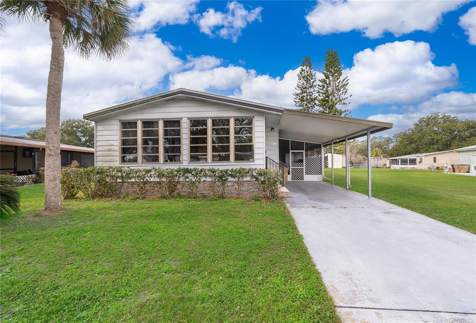 BROADMOOR - Residential