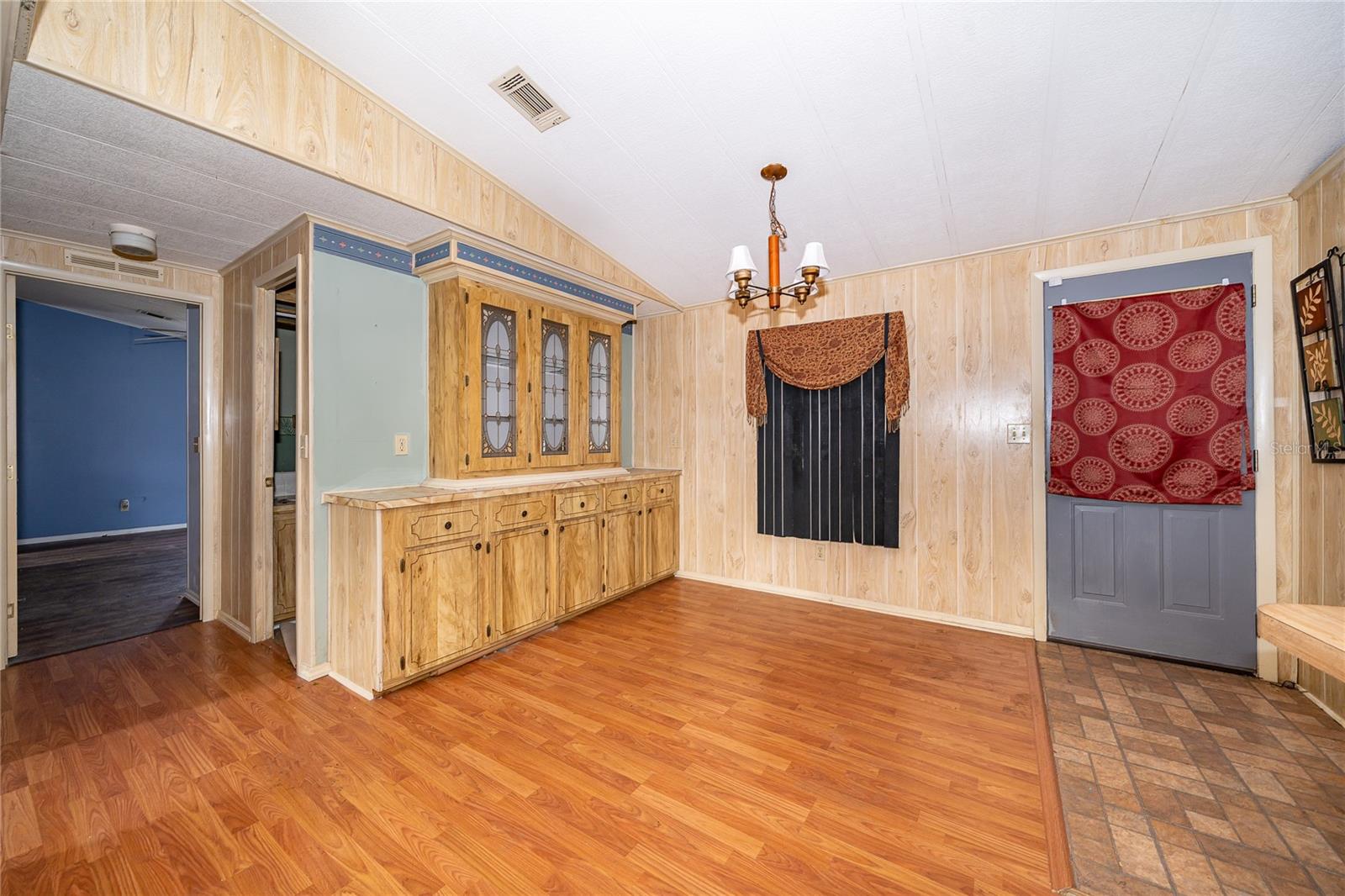 BROADMOOR - Residential