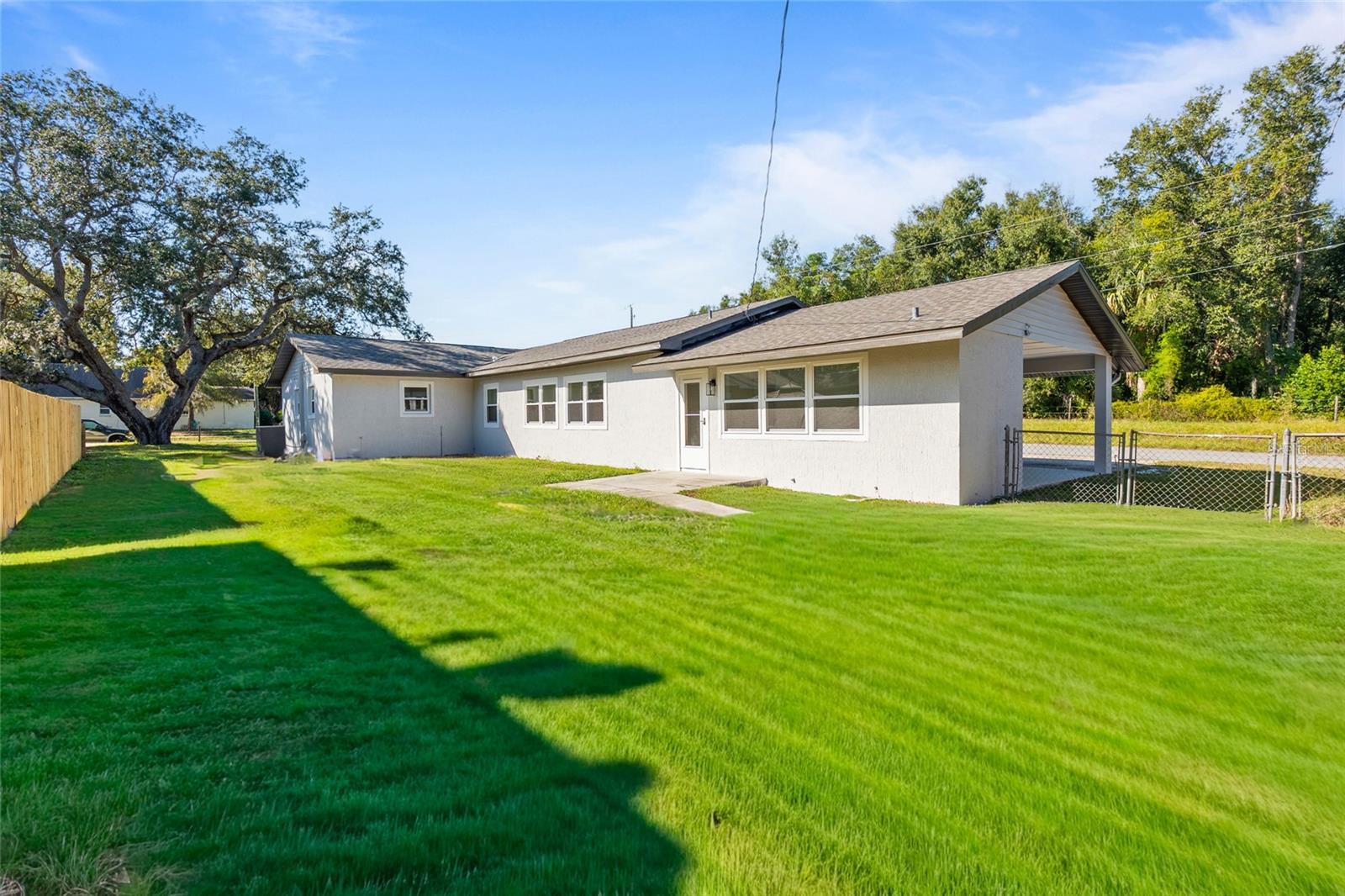 MINNEOLA HILLS - Residential