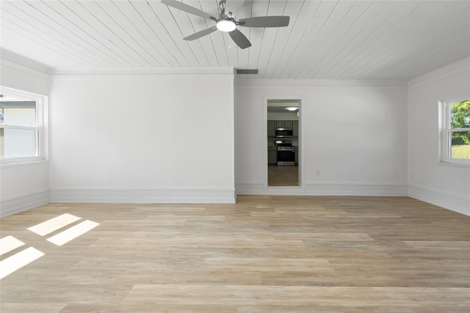 MINNEOLA HILLS - Residential