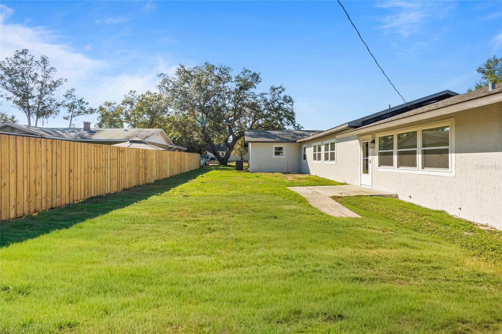 MINNEOLA HILLS - Residential