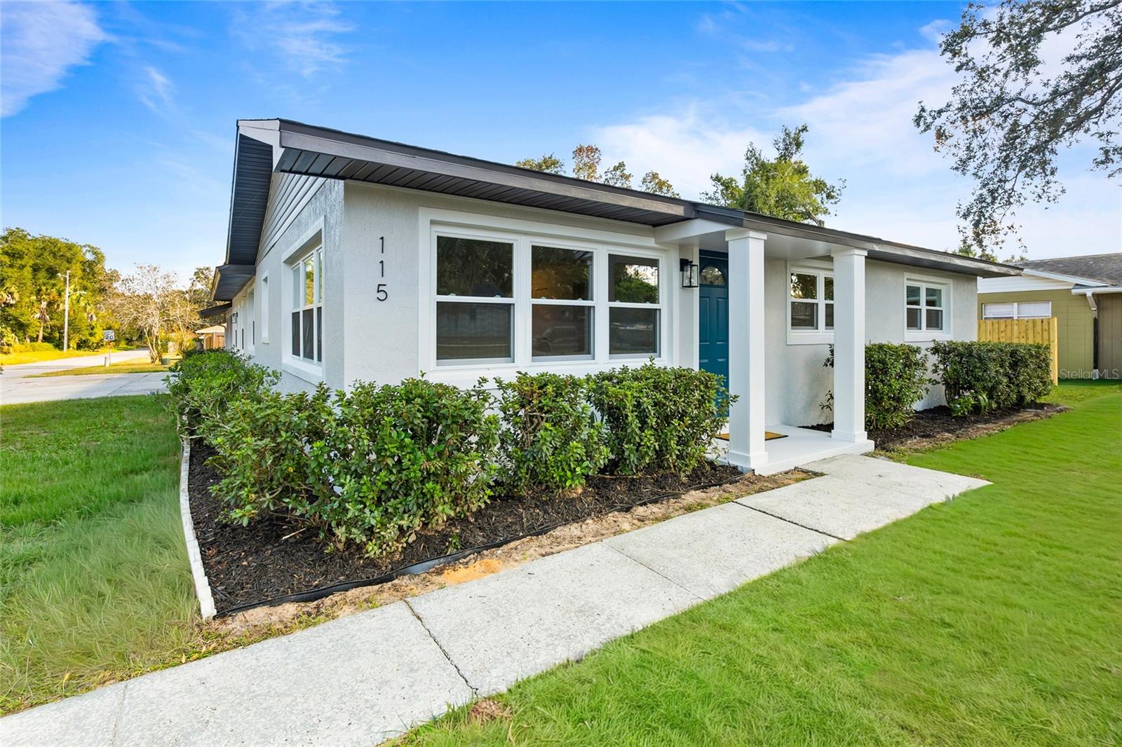 MINNEOLA HILLS - Residential