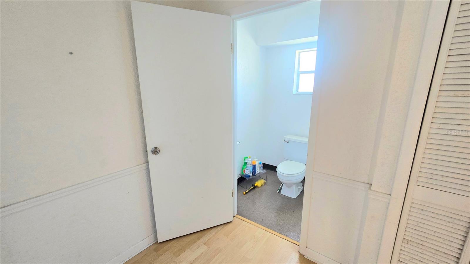 VENICE EDGEWOOD SEC OF - Commercial Lease