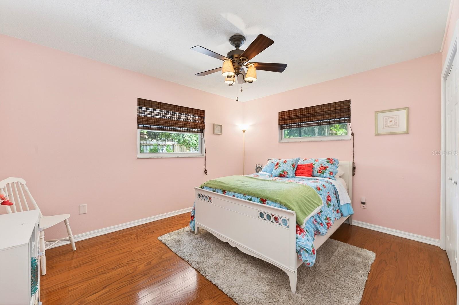 MEAD MANOR UNIT 4 - Residential