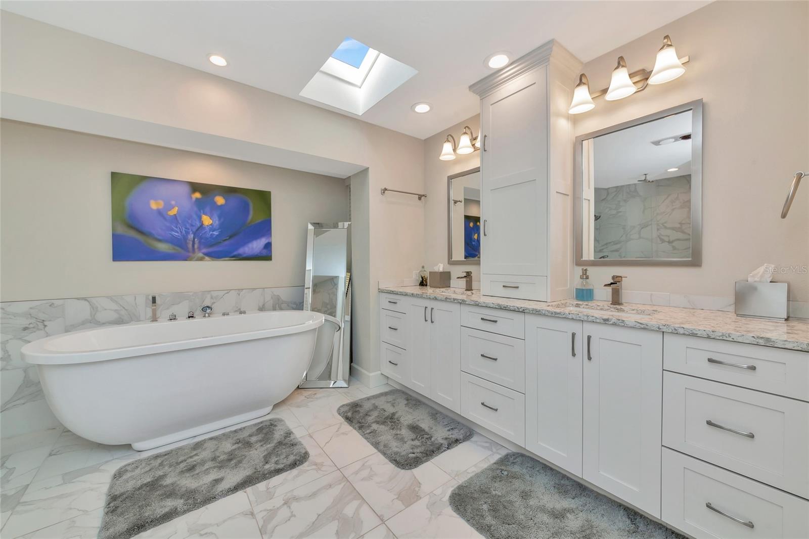 SOUTHBAY YACHT & RACQUET CLUB - Residential