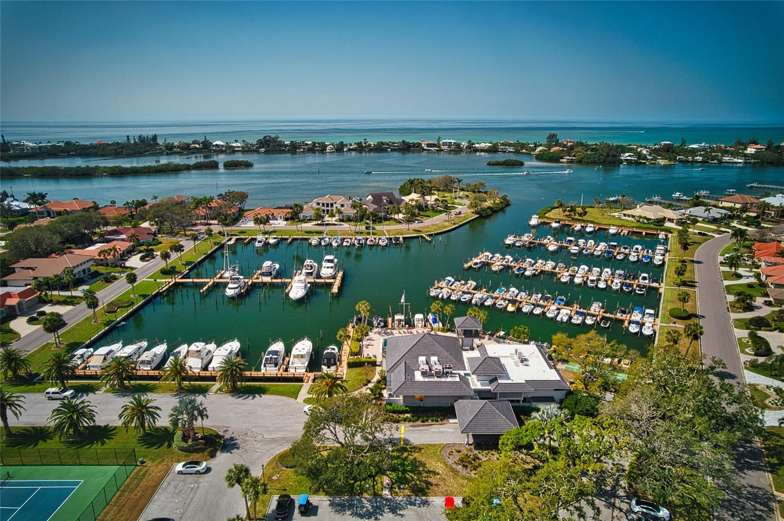 SOUTHBAY YACHT & RACQUET CLUB - Residential