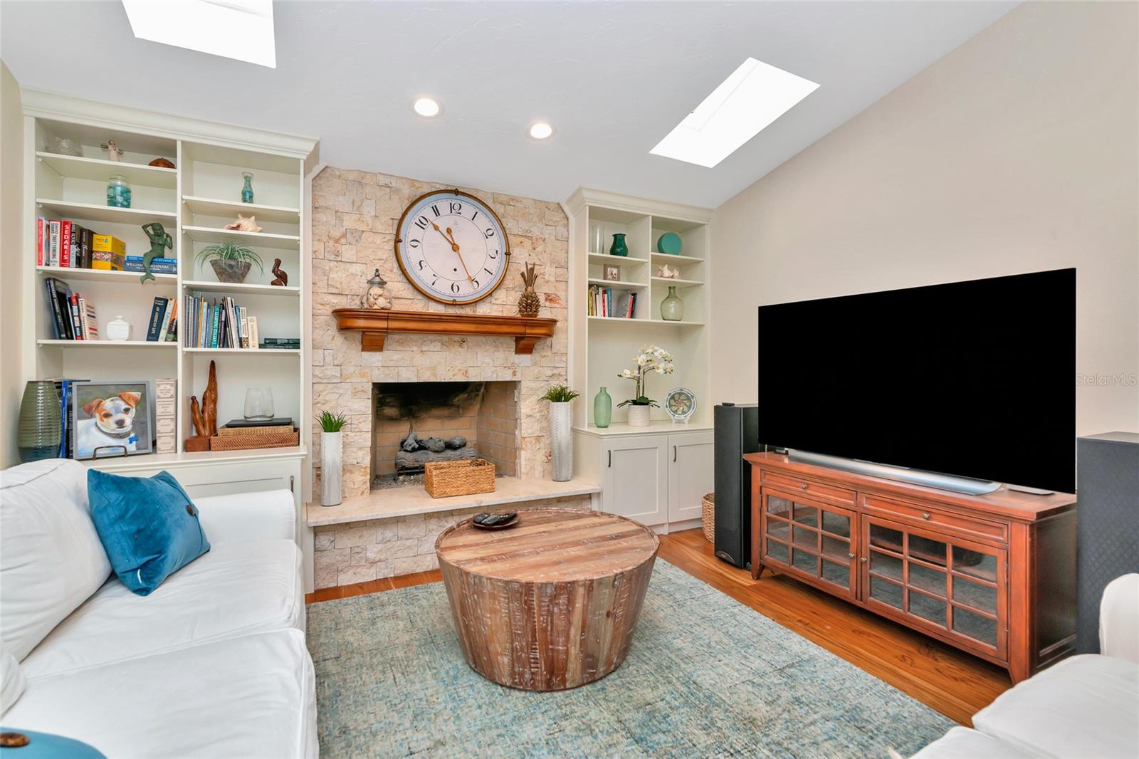 SOUTHBAY YACHT & RACQUET CLUB - Residential