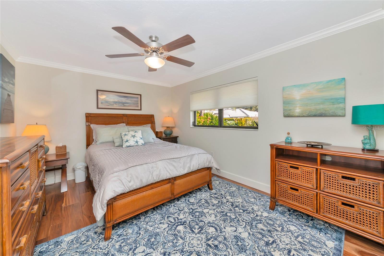 SOUTHBAY YACHT & RACQUET CLUB - Residential