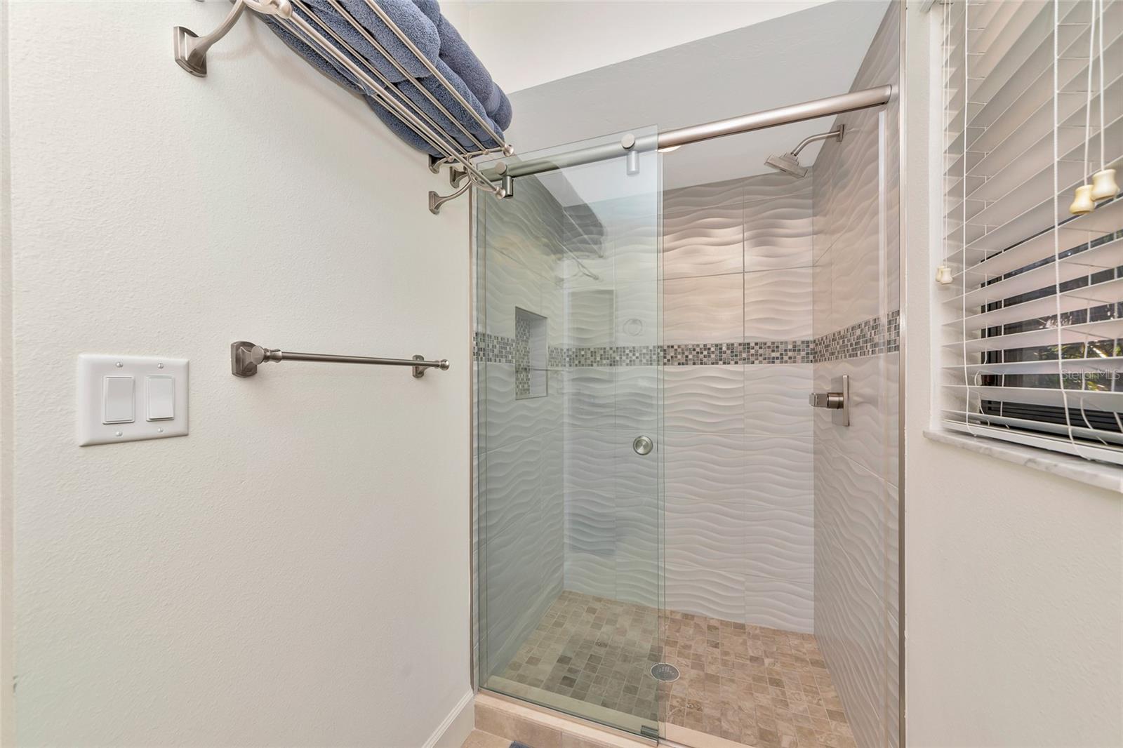 SOUTHBAY YACHT & RACQUET CLUB - Residential