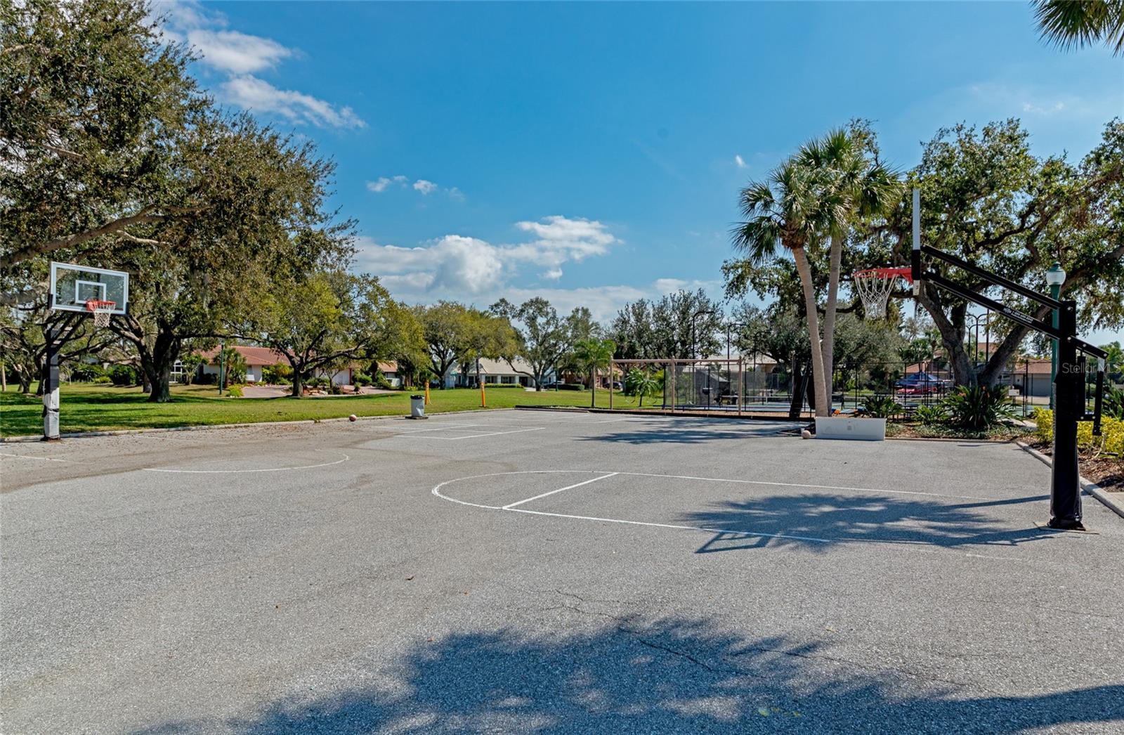 SOUTHBAY YACHT & RACQUET CLUB - Residential