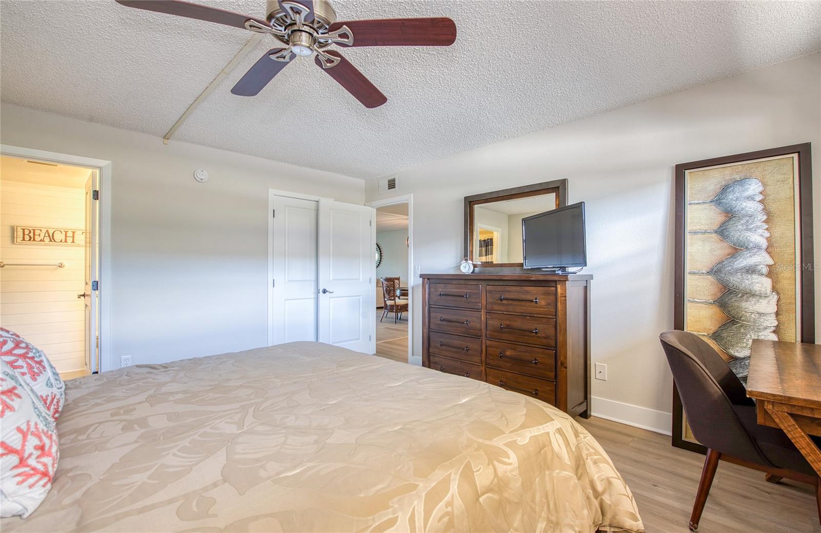 BAY ISLAND GROUP 5 - Residential