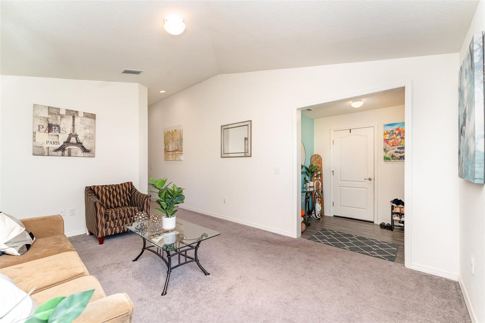 SUN N LAKE - Residential