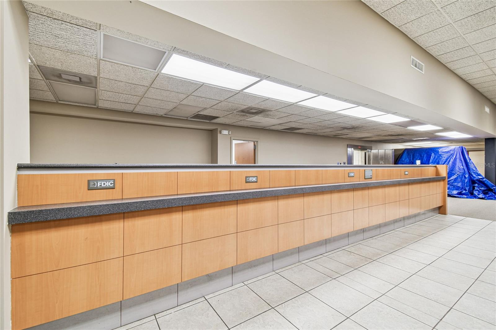 CITY ZEPHYRHILLS - Commercial Sale