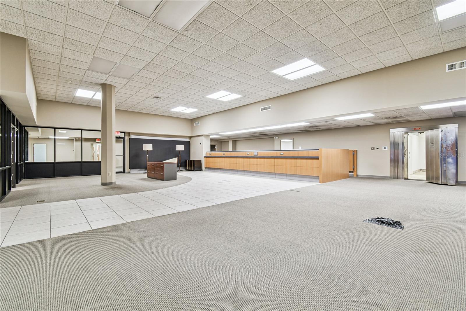 CITY ZEPHYRHILLS - Commercial Sale