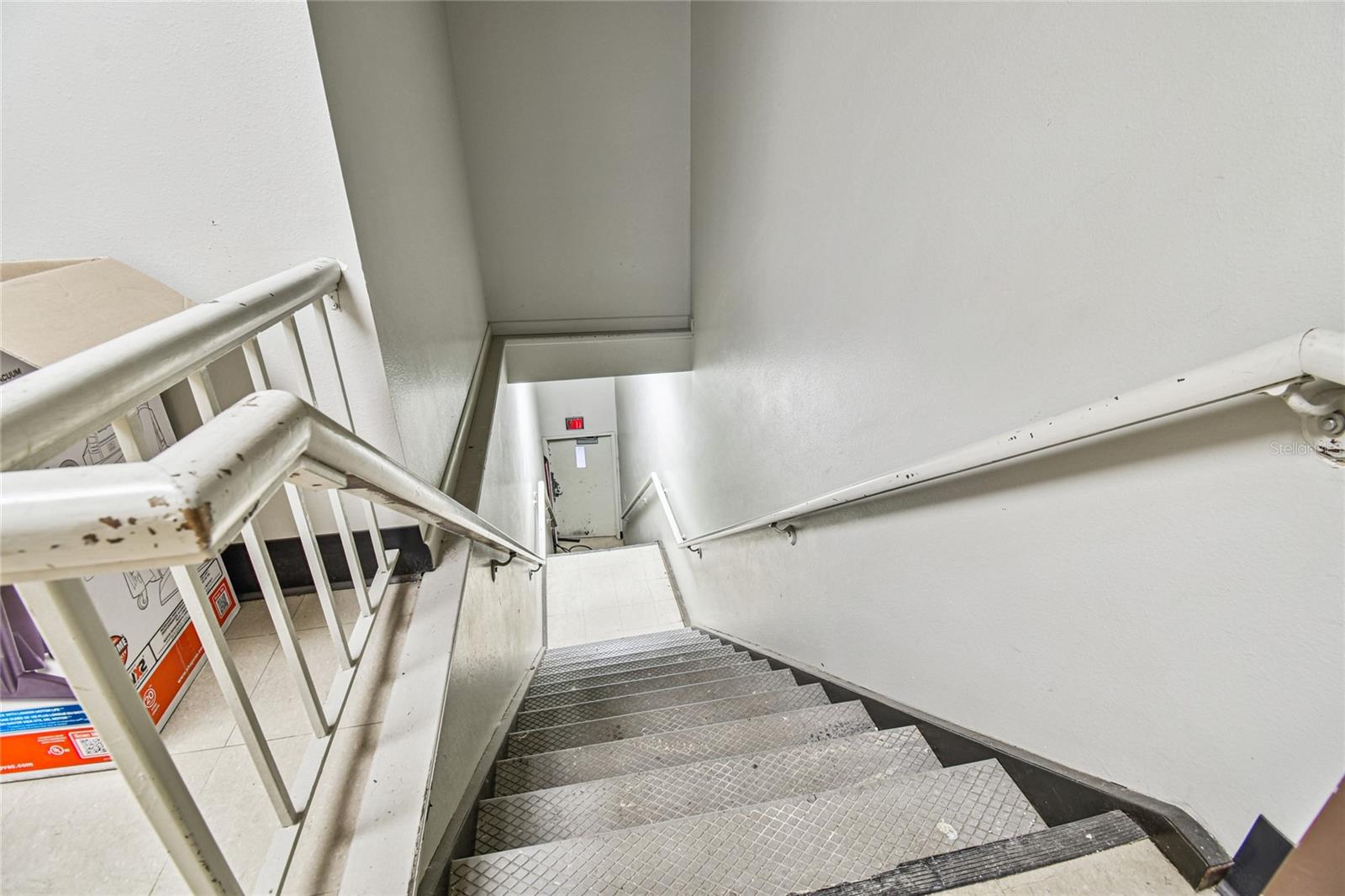 CITY ZEPHYRHILLS - Commercial Sale