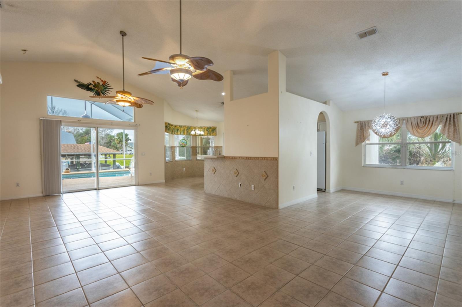 PALM COAST SEC15 BL3 LT 83 - Residential