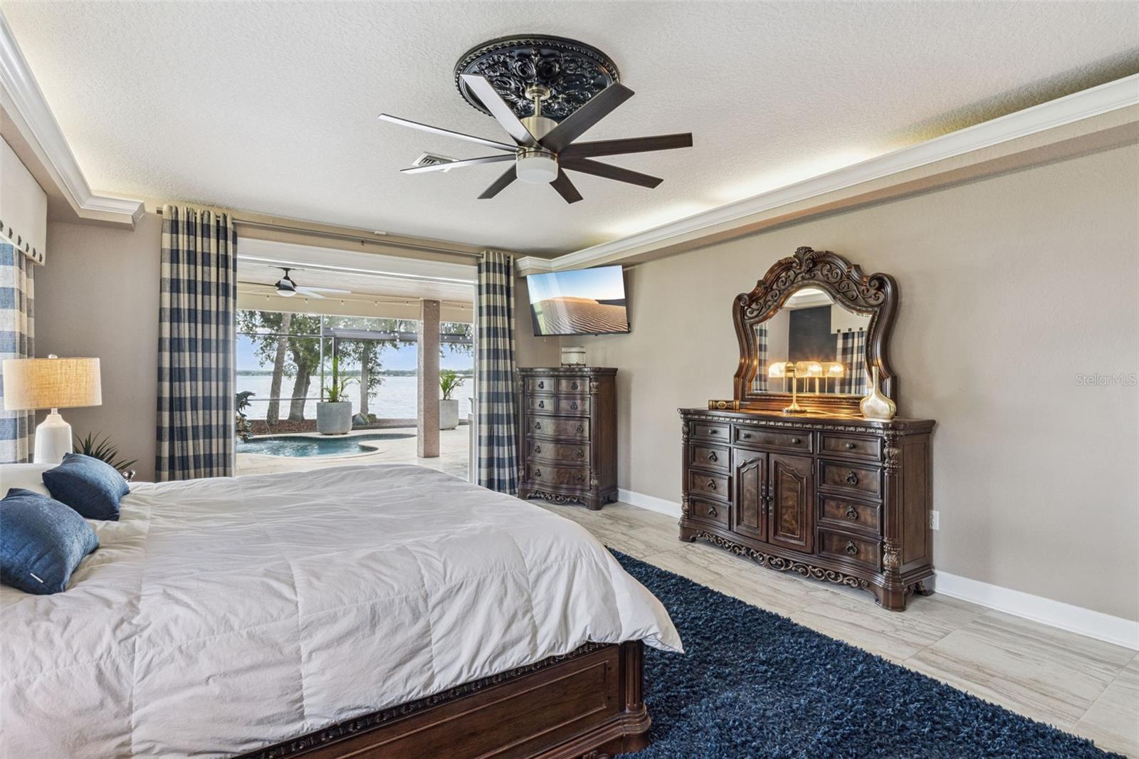 SQUIRREL POINT SUB - Residential