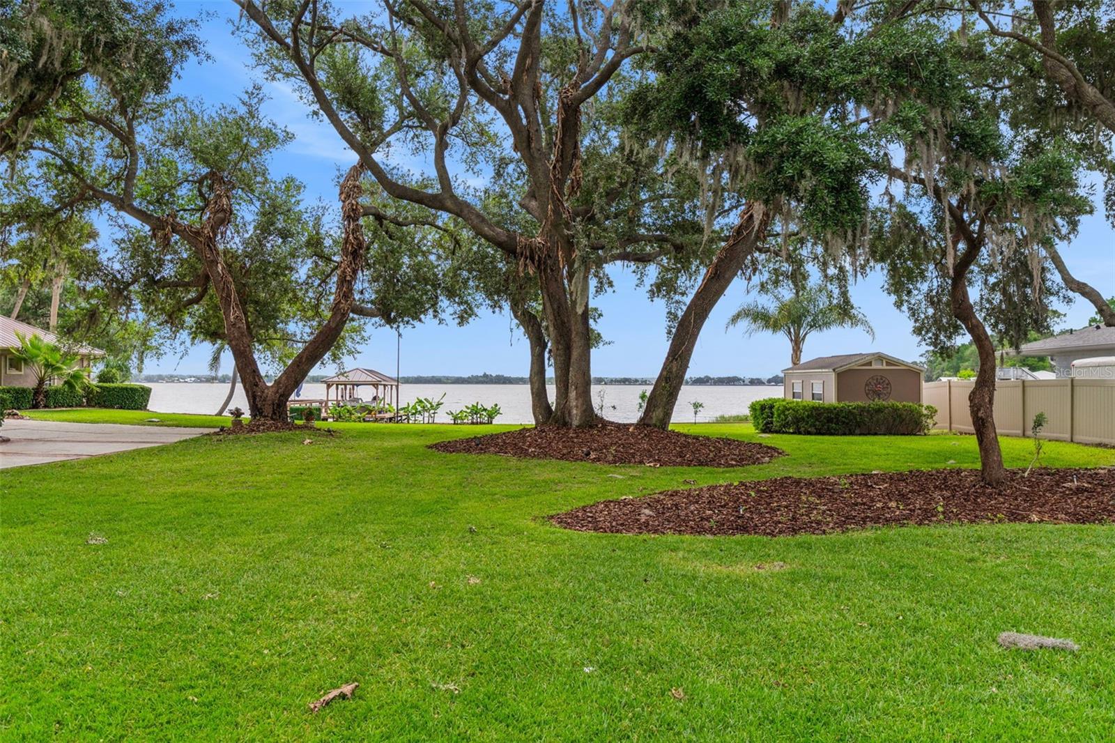 SQUIRREL POINT SUB - Residential